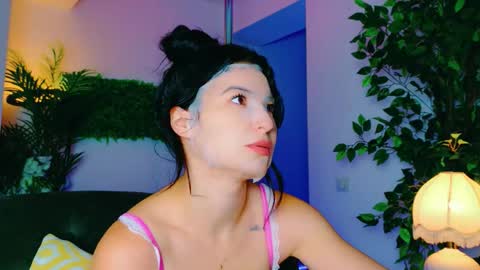 Snapshot of cuteness__girl chatting on September 18, 6:04 am cuteness__girl online show from September 18, 6:04 am