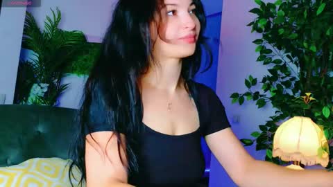 Snapshot of cuteness__girl chatting on September 21, 4:47 am cuteness__girl online show from September 21, 4:47 am