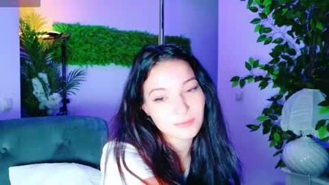 cuteness__girl online show from October 26, 9:37 am