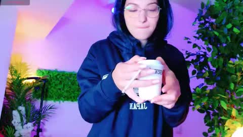 cuteness__girl online show from November 20, 7:08 am