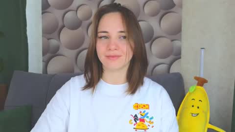 Snapshot of cutesmile_sharon chatting on February 20, 5:01 am cutesmile sharon online show from February 20, 5:01 am