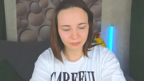 Snapshot of cutesmile_sharon chatting on February 27, 5:13 am cutesmile sharon online show from February 27, 5:13 am