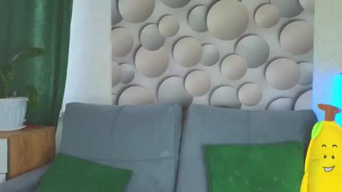 Snapshot of cutesmile_sharon chatting on March 2, 2:41 am cutesmile sharon online show from March 2, 2:41 am