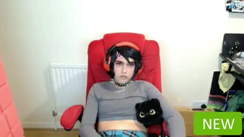 Snapshot of cutest_princess chatting on July 28, 10:53 pm cutest_princess online show from July 28, 10:53 pm