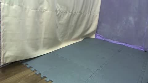 Snapshot of cutetinyasian143_ chatting on October 13, 3:28 am cutetinyasian143_ online show from October 13, 3:28 am