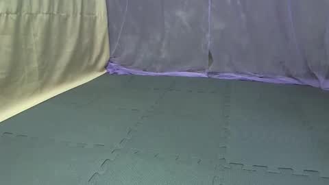 Snapshot of cutetinyasian143_ chatting on October 26, 3:23 am cutetinyasian143_ online show from October 26, 3:23 am