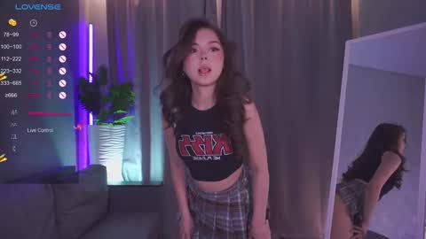 Julia online show from November 4, 12:59 pm