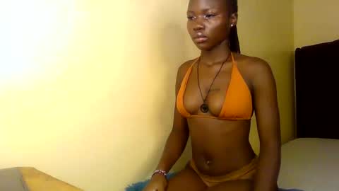 Snapshot of cutey_talrian chatting on June 1, 5:20 am Amaya online show from June 1, 5:20 am