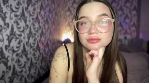 CuteAnn online show from November 9, 7:23 pm