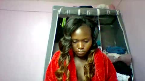 Snapshot of cutezola chatting on October 9, 4:54 am cutezola online show from October 9, 4:54 am