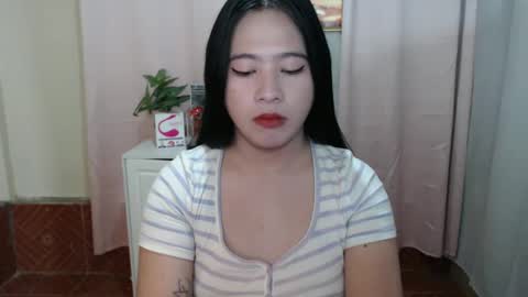 Snapshot of cutie_asianwoman chatting on December 20, 11:58 pm cutie_asianwoman online show from December 20, 11:58 pm
