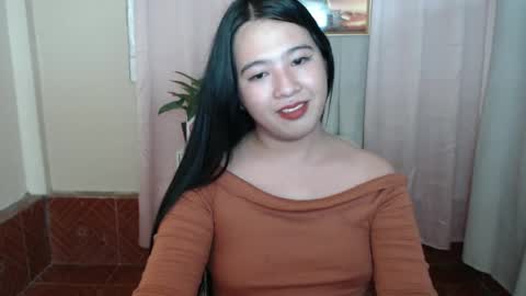 Snapshot of cutie_asianwoman chatting on January 24, 9:15 pm cutie_asianwoman online show from January 24, 9:15 pm