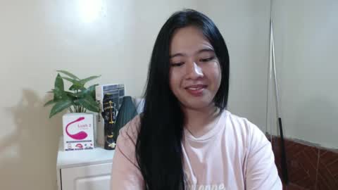 Snapshot of cutie_asianwoman chatting on February 8, 4:47 am cutie_asianwoman online show from February 8, 4:47 am