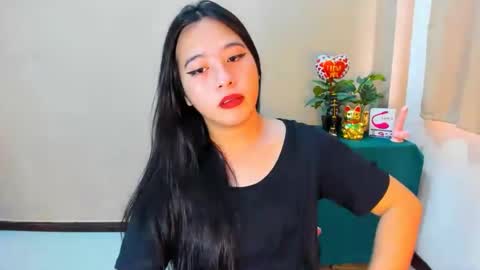 Snapshot of cutie_asianwoman chatting on September 23, 5:43 am cutie_asianwoman online show from September 23, 5:43 am