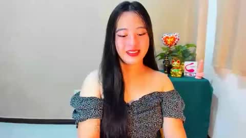 Snapshot of cutie_asianwoman chatting on September 30, 7:13 am cutie_asianwoman online show from September 30, 7:13 am