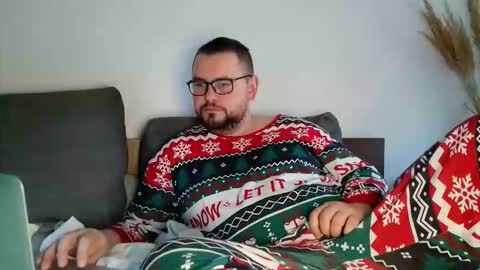 Snapshot of cutie_ben chatting on January 15, 11:26 am Ben hot video on page online show from January 15, 11:26 am