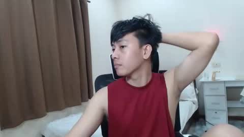 Snapshot of cutie_cumshow chatting on November 2, 8:00 pm Neil Taylor online show from November 2, 8:00 pm