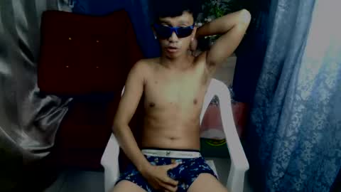 Snapshot of cutie_mico chatting on July 27, 6:26 pm cutie_mico online show from July 27, 6:26 pm