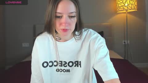 Snapshot of cutie_naughty_girl chatting on November 14, 8:57 am Kate online show from November 14, 8:57 am