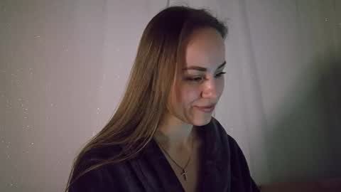 Snapshot of cutie_xoxo_ chatting on March 3, 10:04 pm cutie_xoxo_ online show from March 3, 10:04 pm