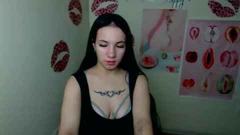 Snapshot of cutielady_ chatting on October 11, 6:39 pm Emma online show from October 11, 6:39 pm