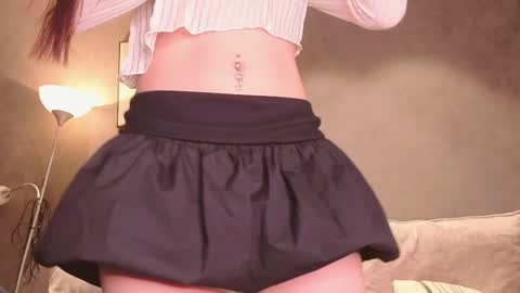 Snapshot of cutieleyla chatting on May 6, 9:42 pm cutieleyla online show from May 6, 9:42 pm