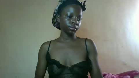 Snapshot of cutty_teshy chatting on February 16, 9:04 am cutty_teshy online show from February 16, 9:04 am