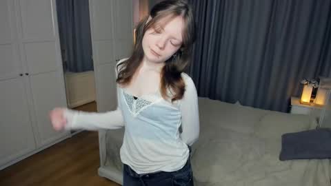 Anne online show from March 2, 7:15 am