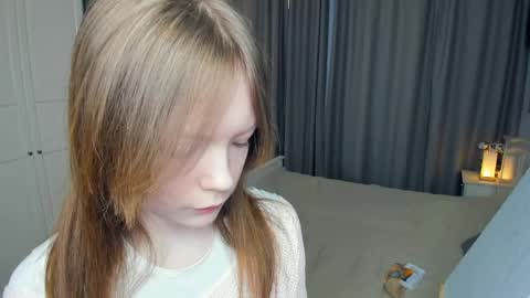 Anne online show from March 7, 5:26 am