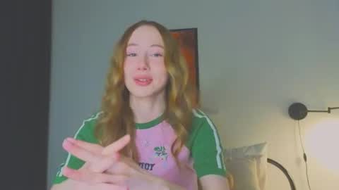 Snapshot of cuute_angell chatting on June 26, 5:17 pm Virginia See you on Sunday online show from June 26, 5:17 pm