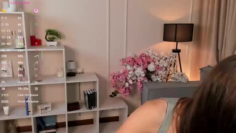 Cwen online show from September 11, 7:14 pm