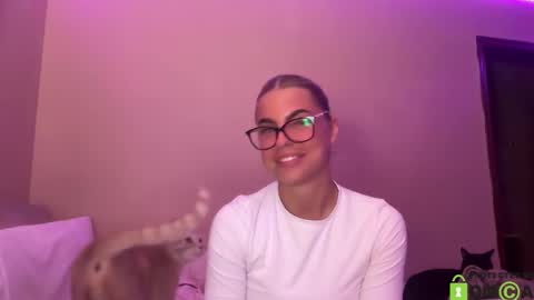 cxbraj online show from January 8, 2:25 am