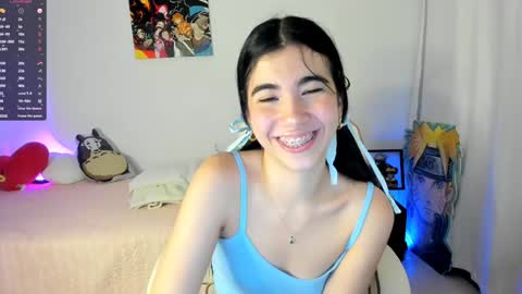 Snapshot of cyber_lizz chatting on December 17, 11:49 pm Liz online show from December 17, 11:49 pm