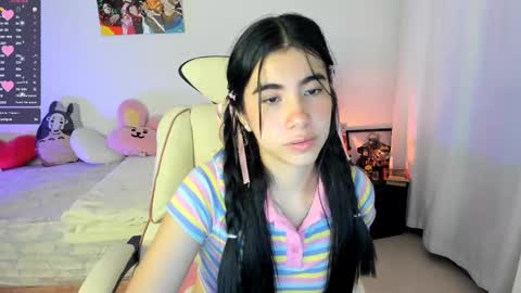 Snapshot of cyber_lizz chatting on February 14, 1:56 am Liz online show from February 14, 1:56 am