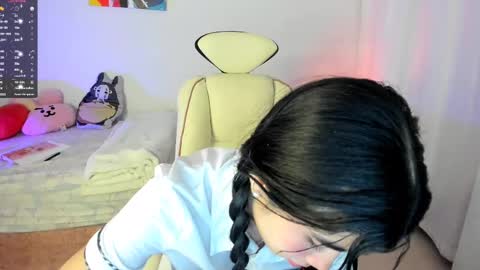 Snapshot of cyber_lizz chatting on February 21, 12:49 am Liz online show from February 21, 12:49 am