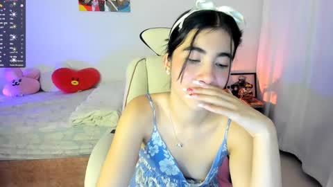 Snapshot of cyber_lizz chatting on February 23, 1:24 am Liz online show from February 23, 1:24 am