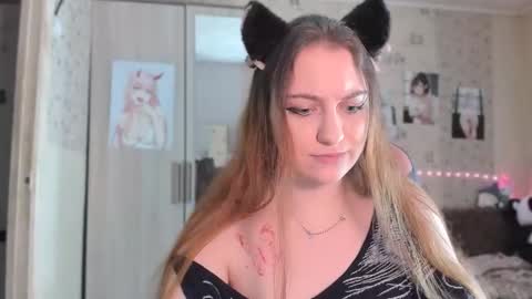 girl from dreams online show from October 3, 4:48 pm