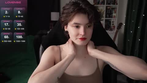 Helen Blossom online show from November 10, 1:21 pm