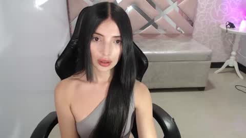 CINTIA ARAUJO online show from October 3, 10:07 pm