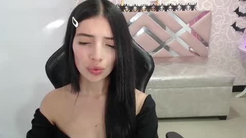 Snapshot of cynthia_ch chatting on October 28, 3:43 am CINTIA ARAUJO online show from October 28, 3:43 am