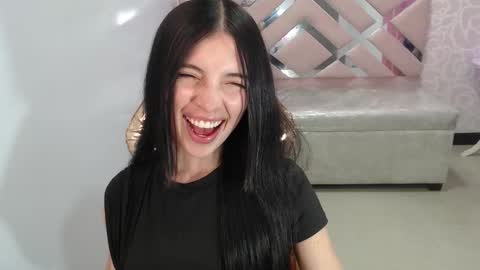 Snapshot of cynthia_ch chatting on November 19, 4:01 am CINTIA ARAUJO online show from November 19, 4:01 am