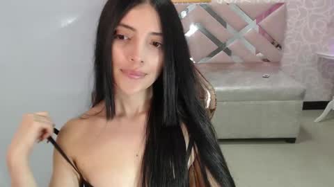 Snapshot of cynthia_ch chatting on November 25, 3:28 am CINTIA ARAUJO online show from November 25, 3:28 am