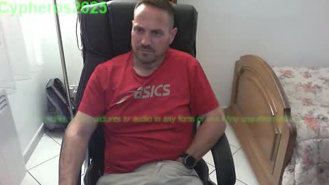 Snapshot of cypheros2025 chatting on October 6, 5:10 pm Chris online show from October 6, 5:10 pm