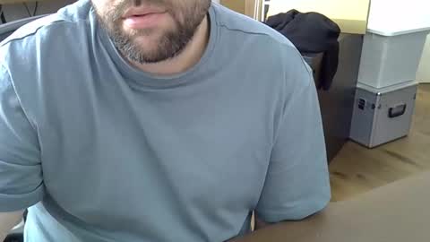 cyrsug online show from March 29, 9:42 am