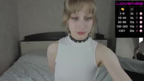 cyyberwhore online show from October 7, 10:18 pm