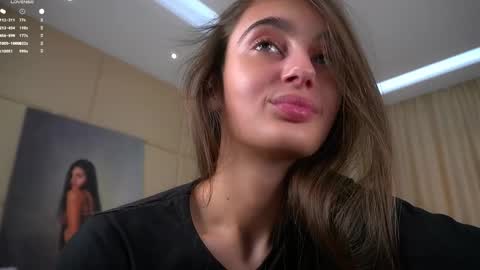 Isabella online show from April 6, 1:03 am