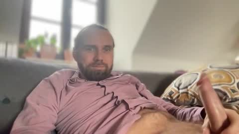 Snapshot of d0n_gi0vanni chatting on December 6, 12:38 pm d0n_gi0vanni online show from December 6, 12:38 pm