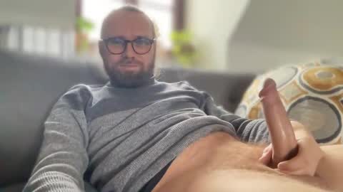 Snapshot of d0n_gi0vanni chatting on January 15, 11:43 am d0n_gi0vanni online show from January 15, 11:43 am