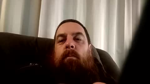 D online show from November 25, 8:47 am