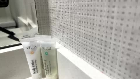 d3luluxx online show from December 19, 6:26 pm